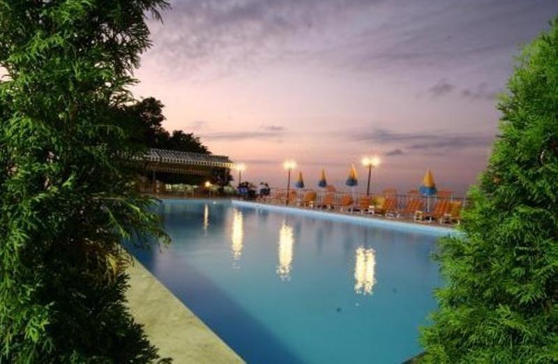 Mora Hotel Τραμπζόν Εξωτερικό φωτογραφία
